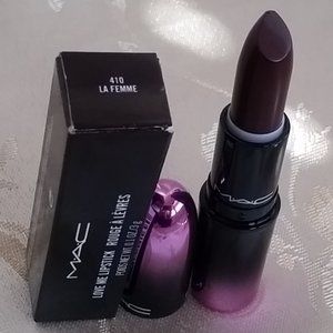 MAC Love Me Lipstick La Femme NIB